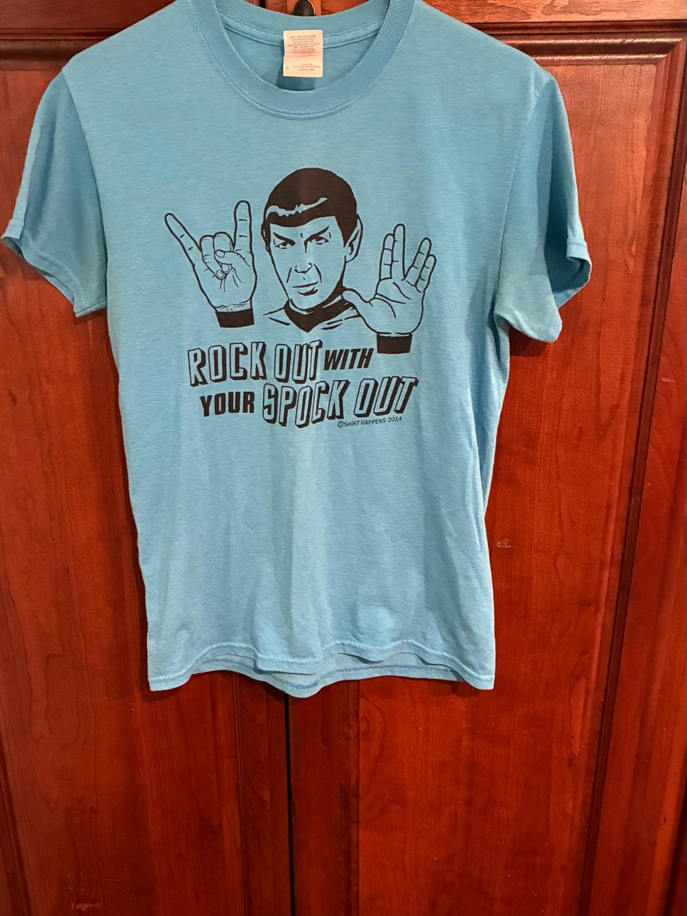 2014 Star Trek “Rock out with your spoke out” shirt